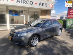 Chevrolet Cruze - 1.8 LT Z 4 DRS. complete uitvoering en dealeronderhouden