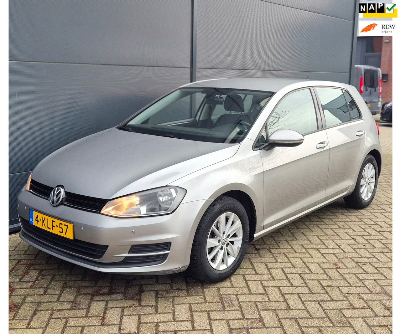 Volkswagen Golf - 1.4 TSI Comfortline Automaat Nap - AutoWereld.nl