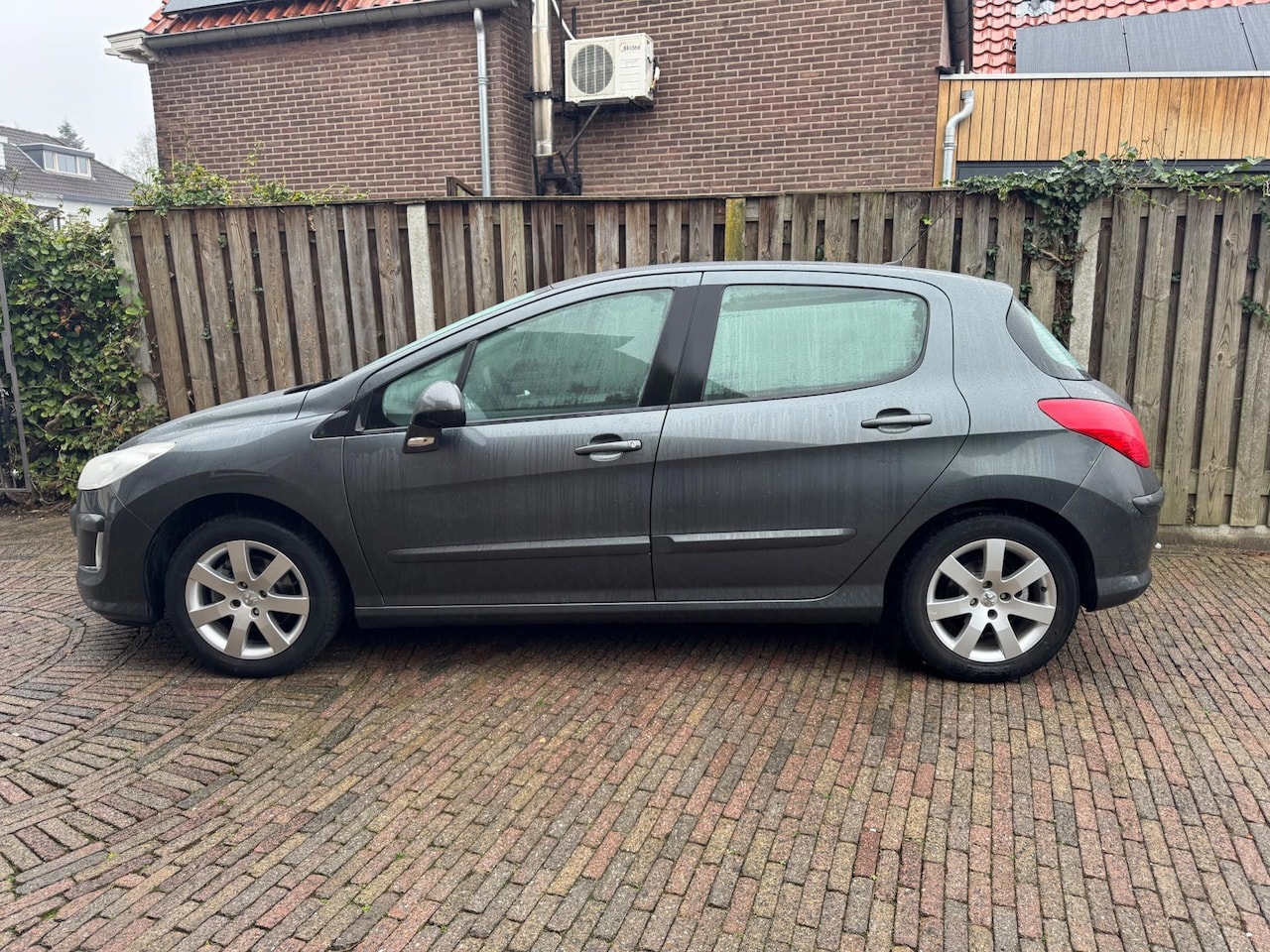 Peugeot 308 - 1.6 VTi Style 1.6 VTi Style - AutoWereld.nl