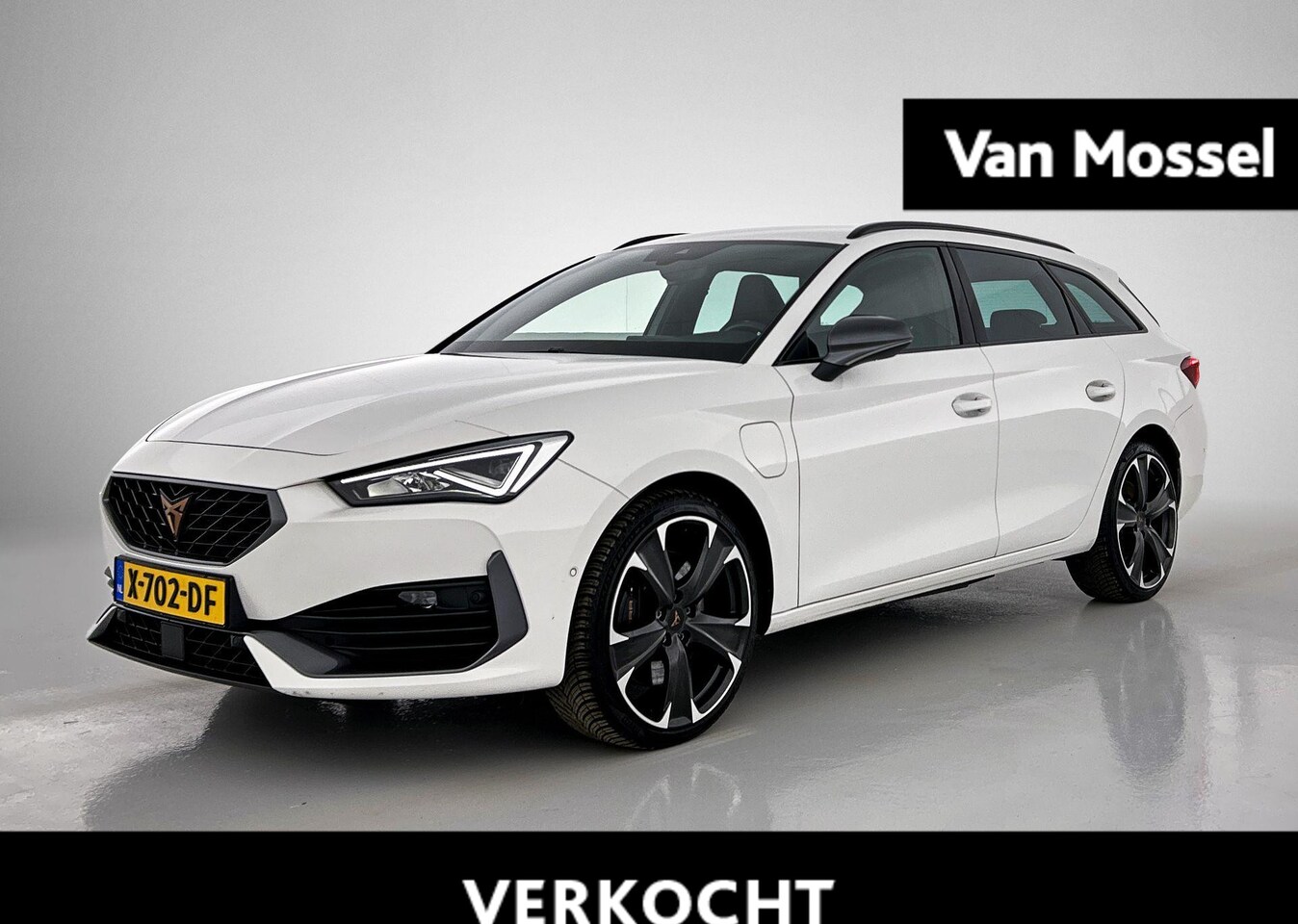 CUPRA Leon Sportstourer - 1.4 e-Hybrid VZ Business | 93% SOH | TREKHAAK | ELEK.LAADKLEP | STOELVERWARMING | NAVIGATI - AutoWereld.nl