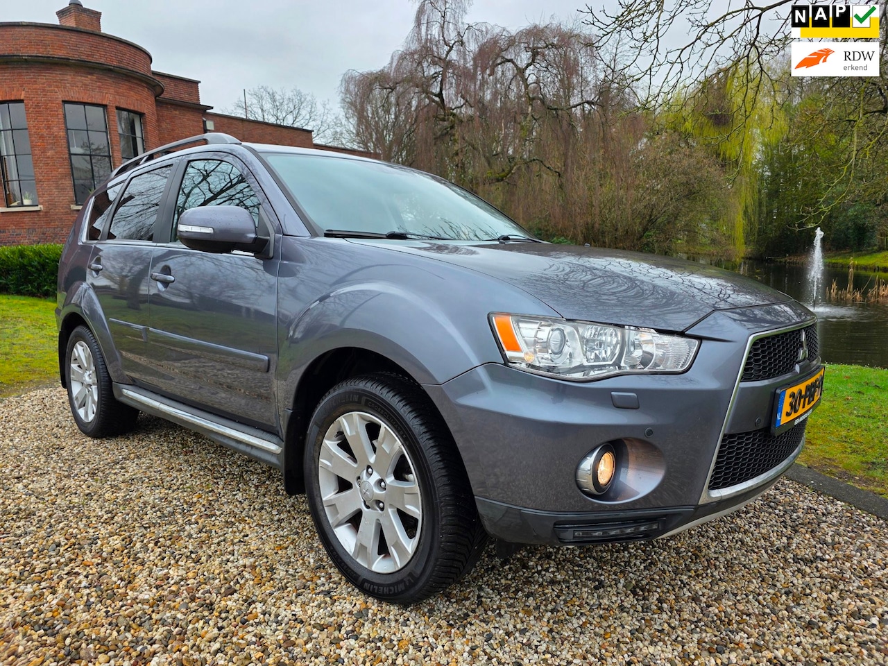 Mitsubishi Outlander - 2.4 Instyle 7-PERSOONS airco - AutoWereld.nl
