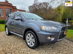 Mitsubishi Outlander - 2.4 Instyle 7-PERSOONS airco