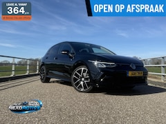 Volkswagen Golf - 1.0 eTSI DSG R-Line Acc-Camera-CarPlay-Dodehoek-Navi