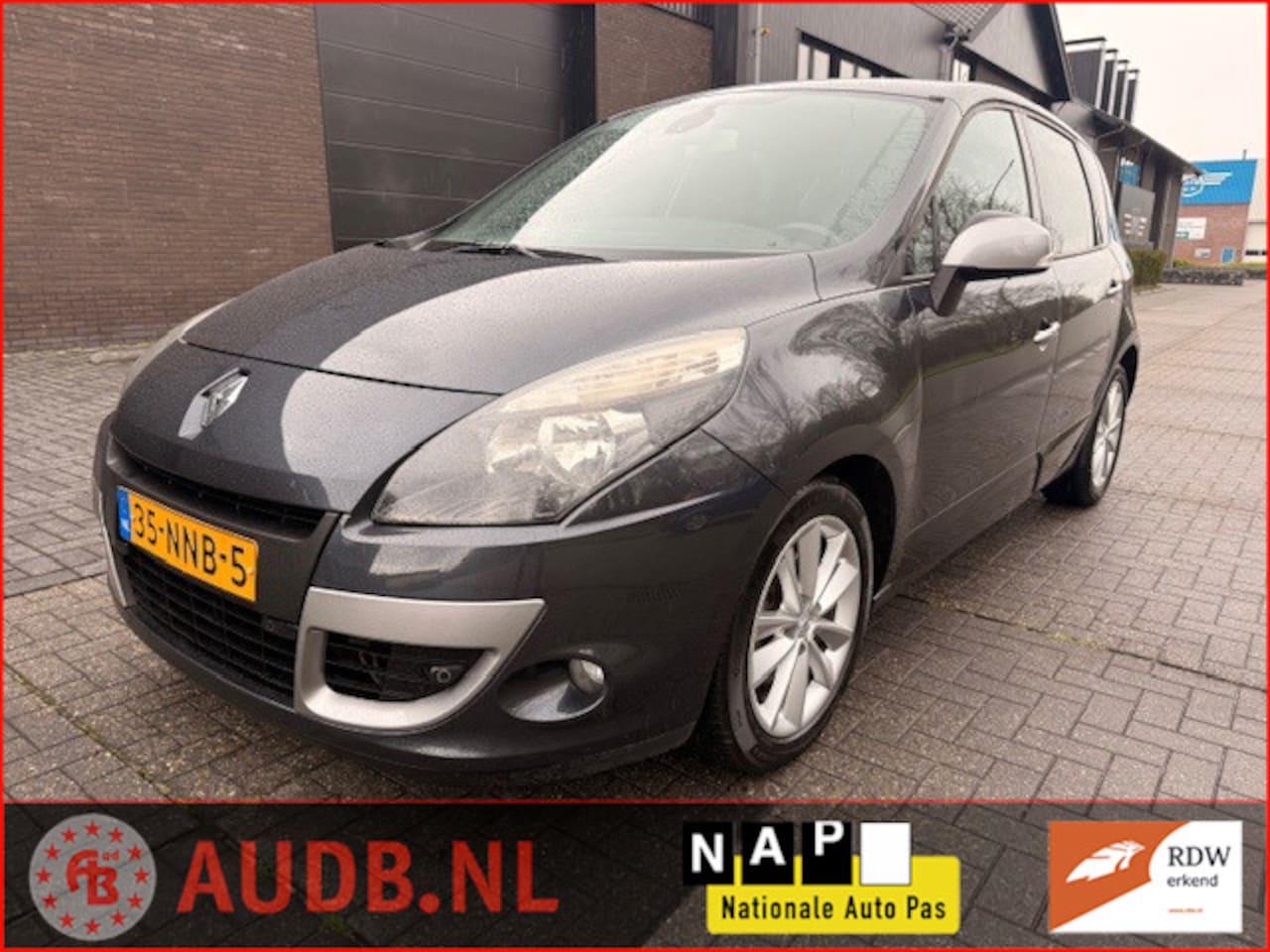 Renault Scénic - 2.0 Celsium| AUTOMAAT|NAVIGATIE| CRUISE CONTROL| 17 INCH| - AutoWereld.nl