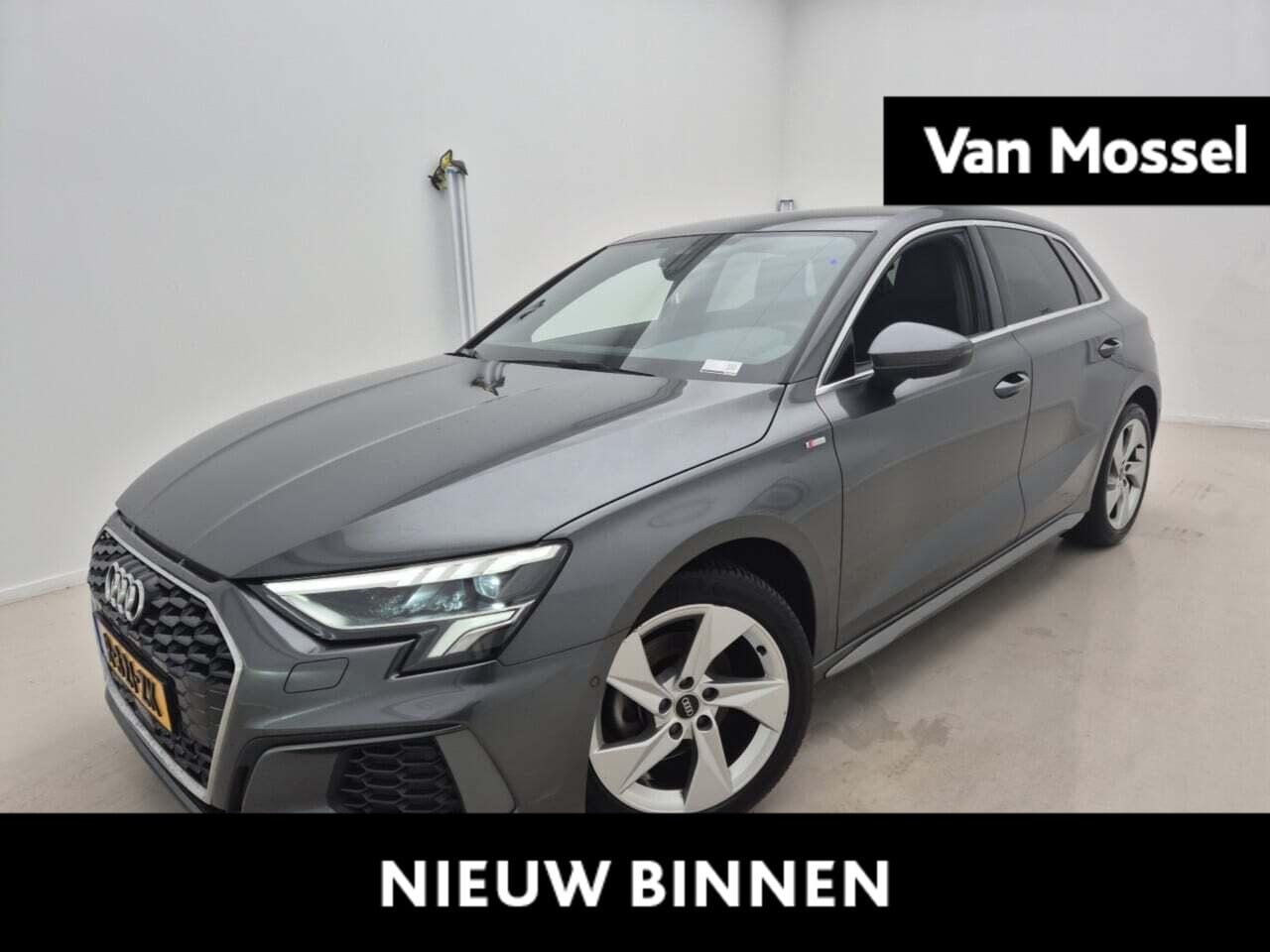 Audi A3 Sportback - 30 TFSI S edition 30 TFSI S edition 110 PK - AutoWereld.nl