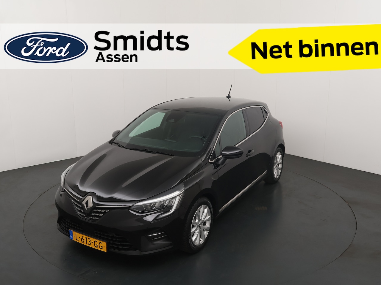 Renault Clio - 90pk TCe Intens | half leder | Camera | Navigatie | All season banden | ISOFIX | LED | - AutoWereld.nl