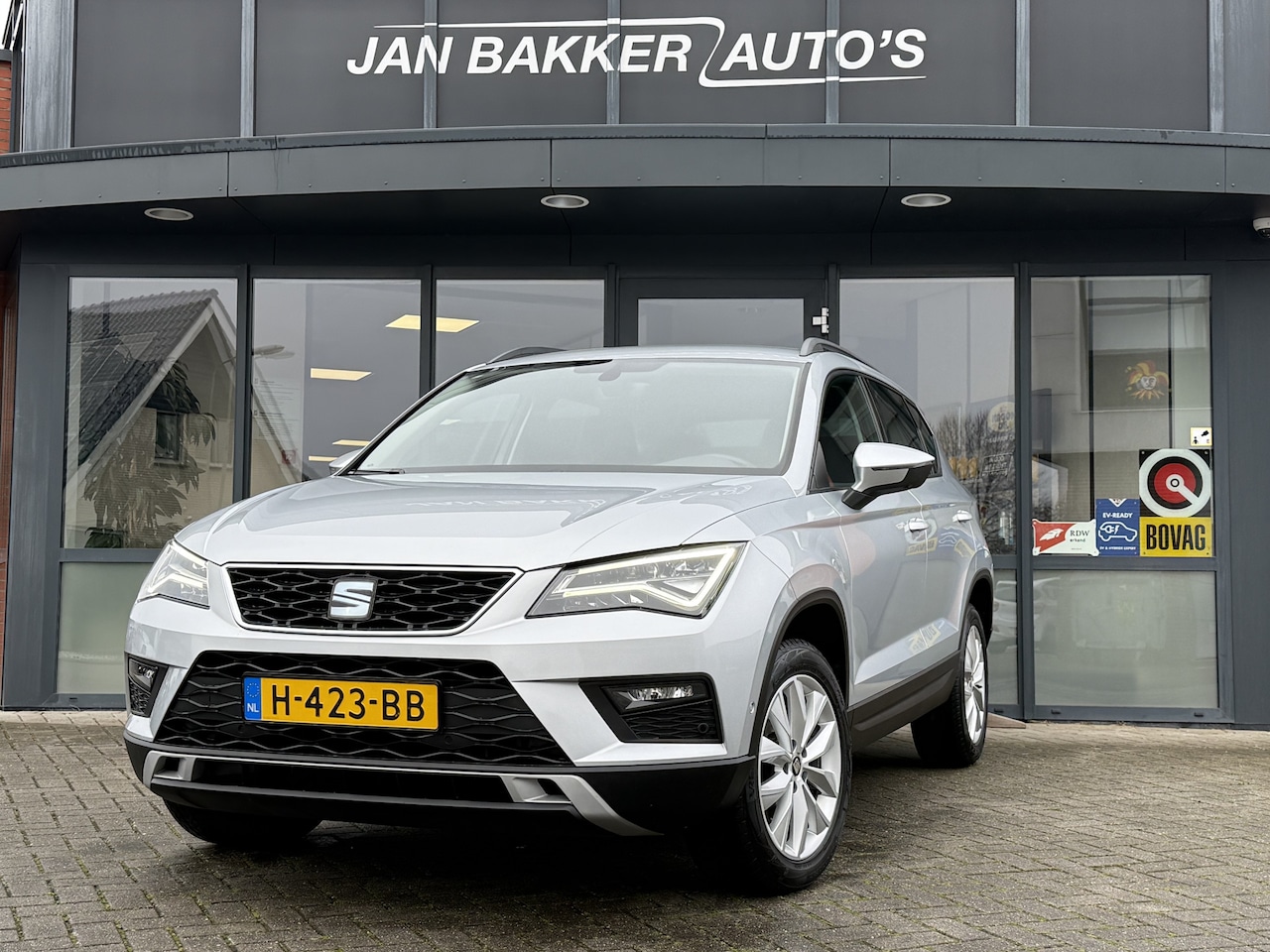 SEAT Ateca - 1.5 TSI Style Business Intense ✅ Automaat ✅ CarPlay ✅ VC ✅ Trekhaak ✅ - AutoWereld.nl