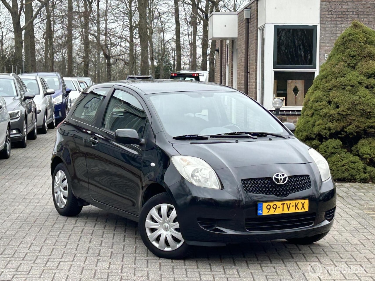 Toyota Yaris - 1.3 VVTi Sol | Airco | Trekhaak | Elek.pakket - AutoWereld.nl