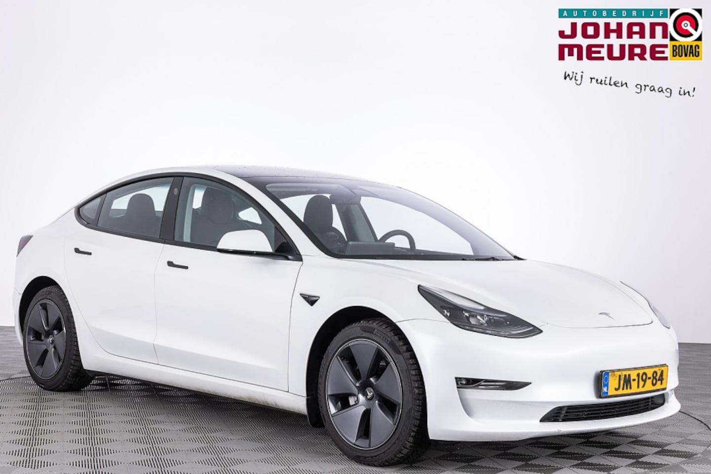 Tesla Model 3 - Long Range RWD Long Range AWD 75 kWh *SOH 95%* LEDER | PANORAMADAK - AutoWereld.nl