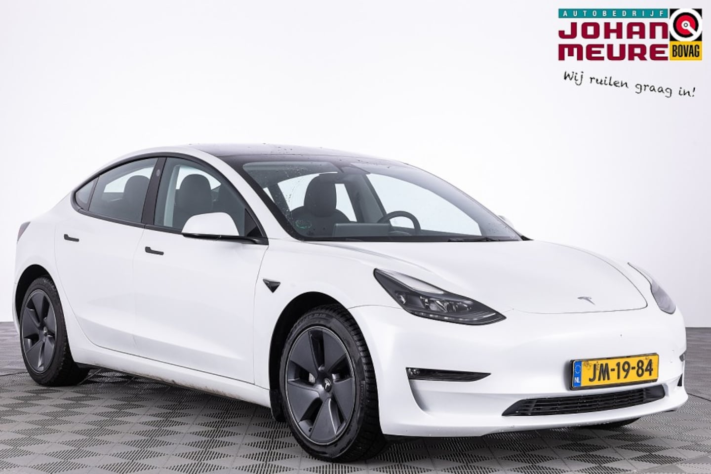 Tesla Model 3 - Long Range RWD Long Range AWD 75 kWh *SOH 95%* LEDER | PANORAMADAK - AutoWereld.nl