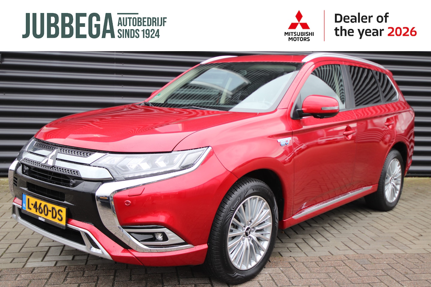 Mitsubishi Outlander - 2.4 PHEV Intense+ Opendak, E.achterklep, Trekhaak, Dealer O.H. - AutoWereld.nl
