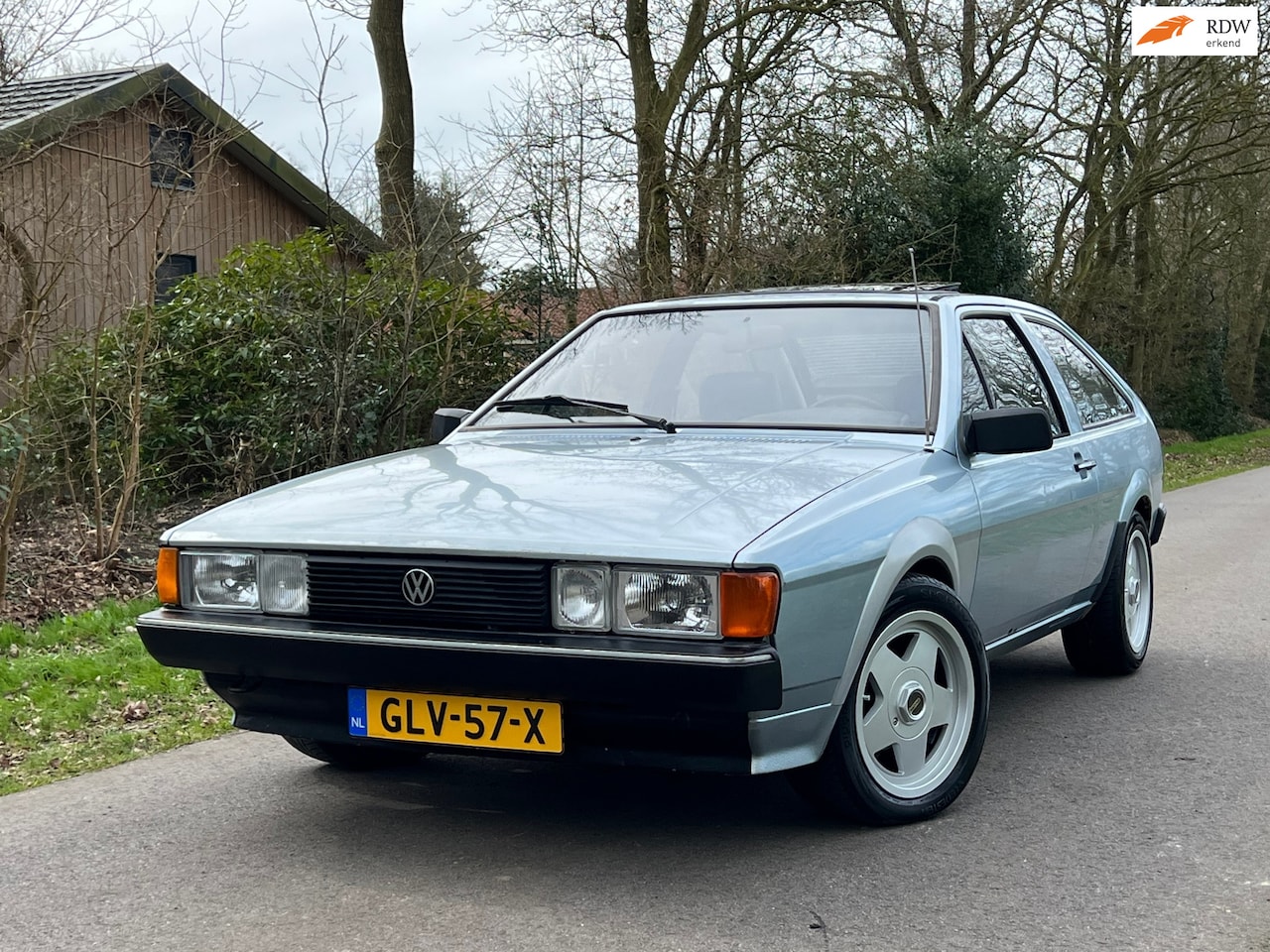 Volkswagen Scirocco - 1.6 CL | Schuifdak + Borbet + 5 Bak Nu € 4.999,-!!! - AutoWereld.nl
