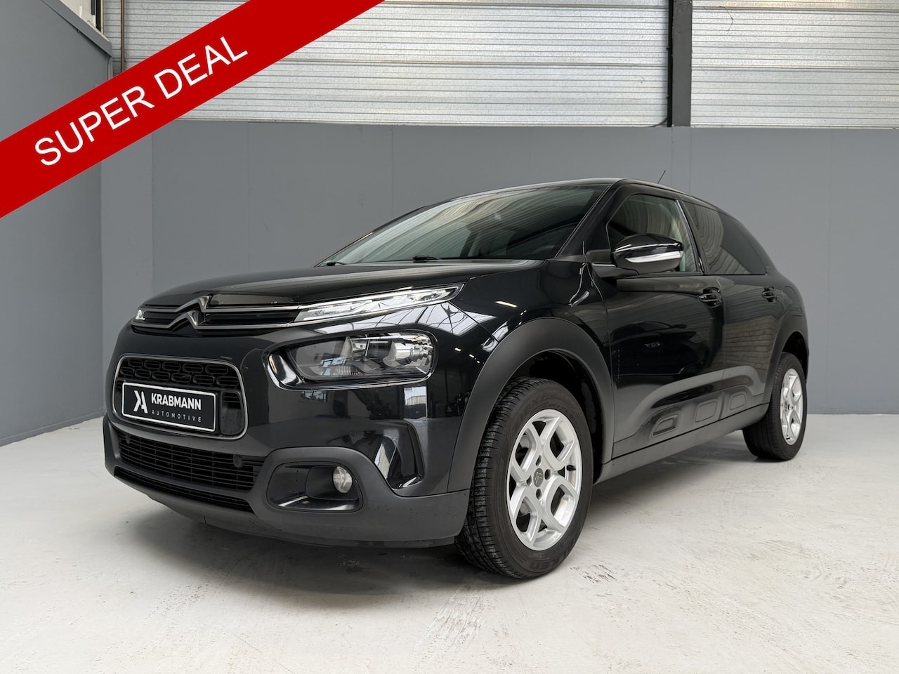 Citroën C4 Cactus - 1.2 PureTech Shine DAB+|Cruise|Carplay|Navi|Stoelverwarming - AutoWereld.nl