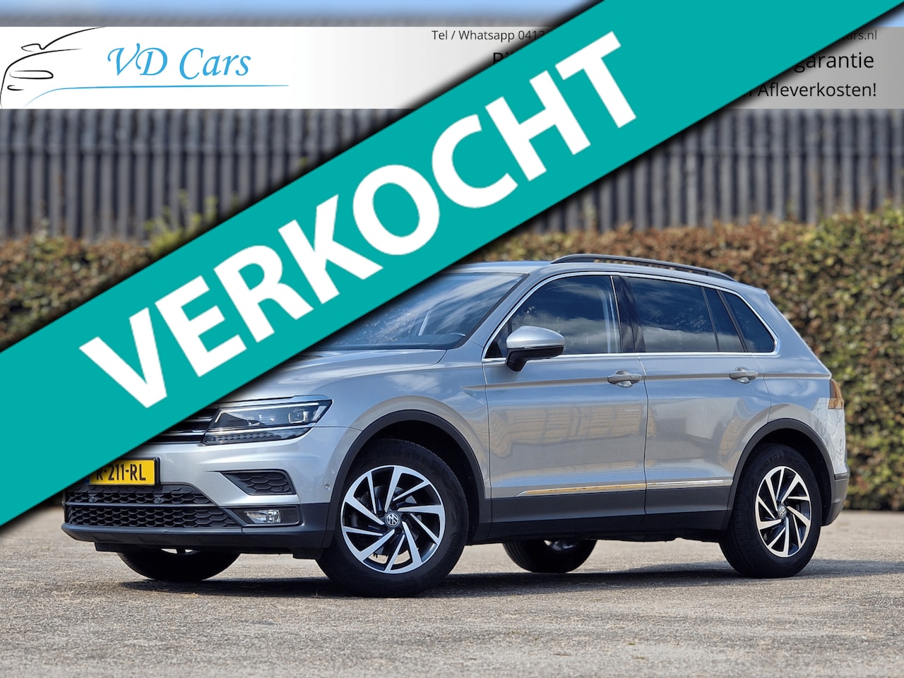 Volkswagen Tiguan - 1.5 TSI ACT Comfortline Business AUTOMAAT*Navigatie*Camera*Climate control*PDC - AutoWereld.nl