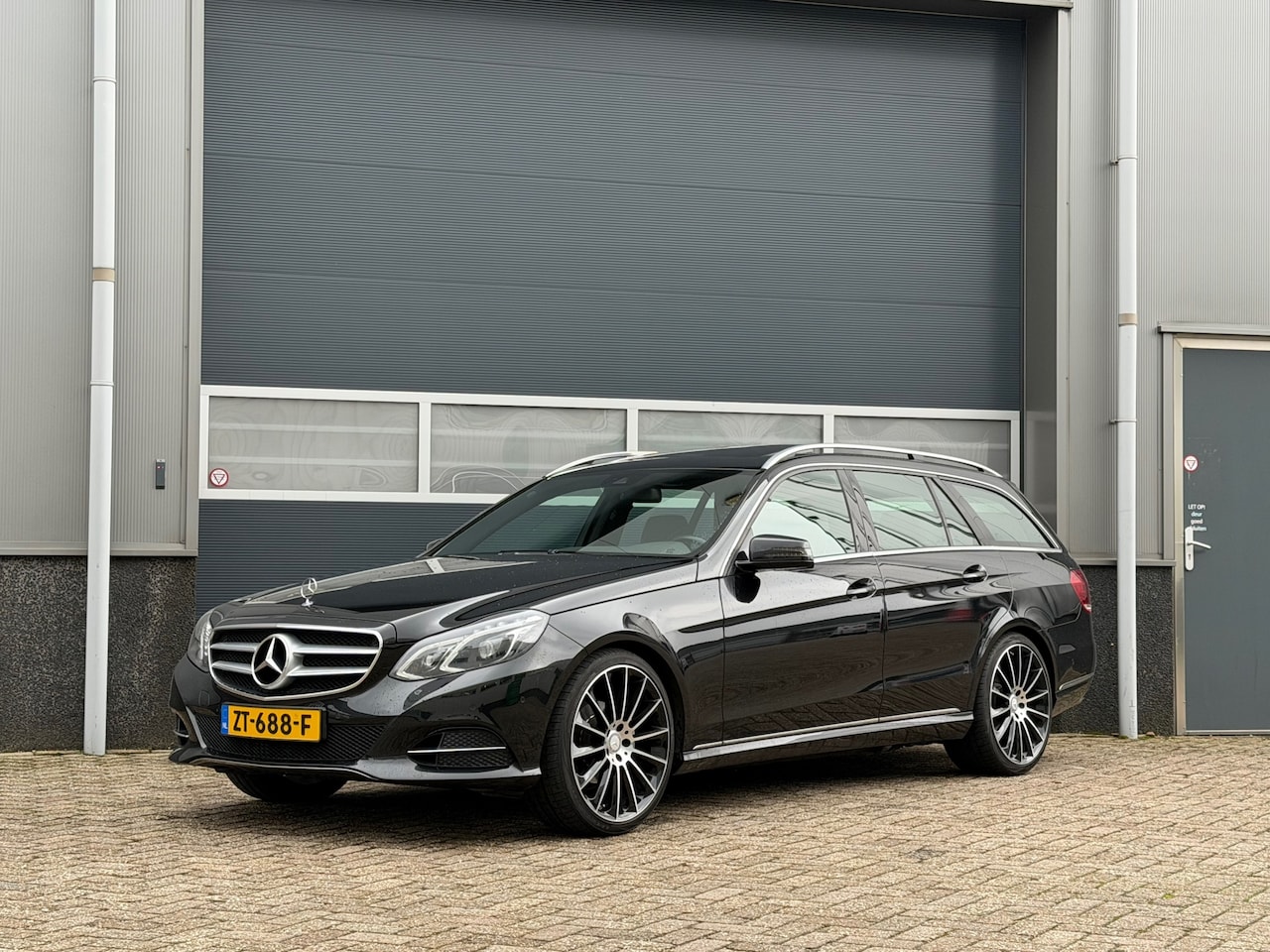 Mercedes-Benz E-klasse Estate - 200 Avantgarde bj.2013 Autom|Opendak|Leder|Led verlichting. - AutoWereld.nl