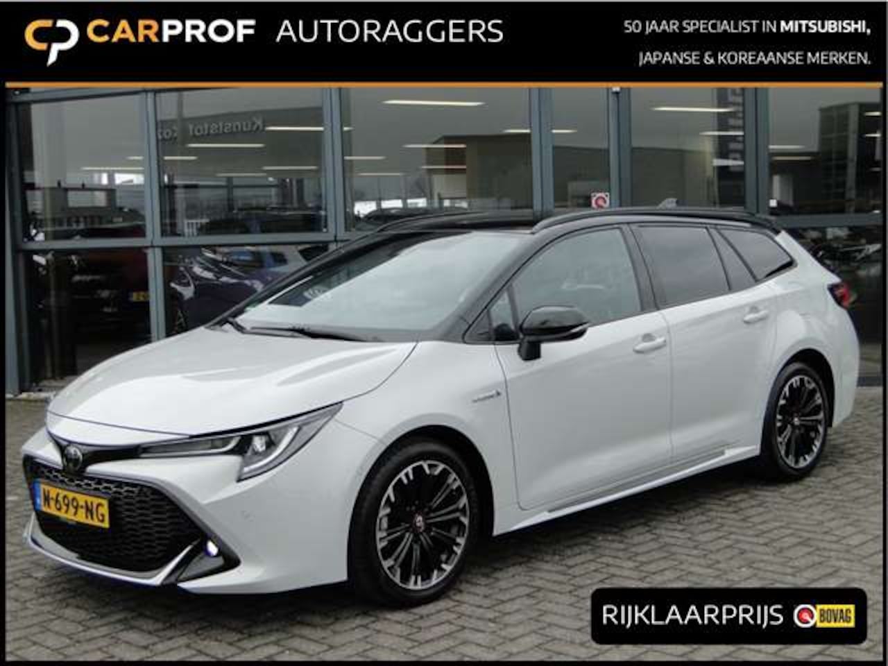 Toyota Corolla Touring Sports - 1.8 Hybrid GR-Sport Bi-Tone | Trekhaak - AutoWereld.nl