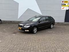 Skoda Superb Combi - 1.8 TSI Comfort Business Line | APK 05-05-2027 | Trekhaak | Erg Luxe