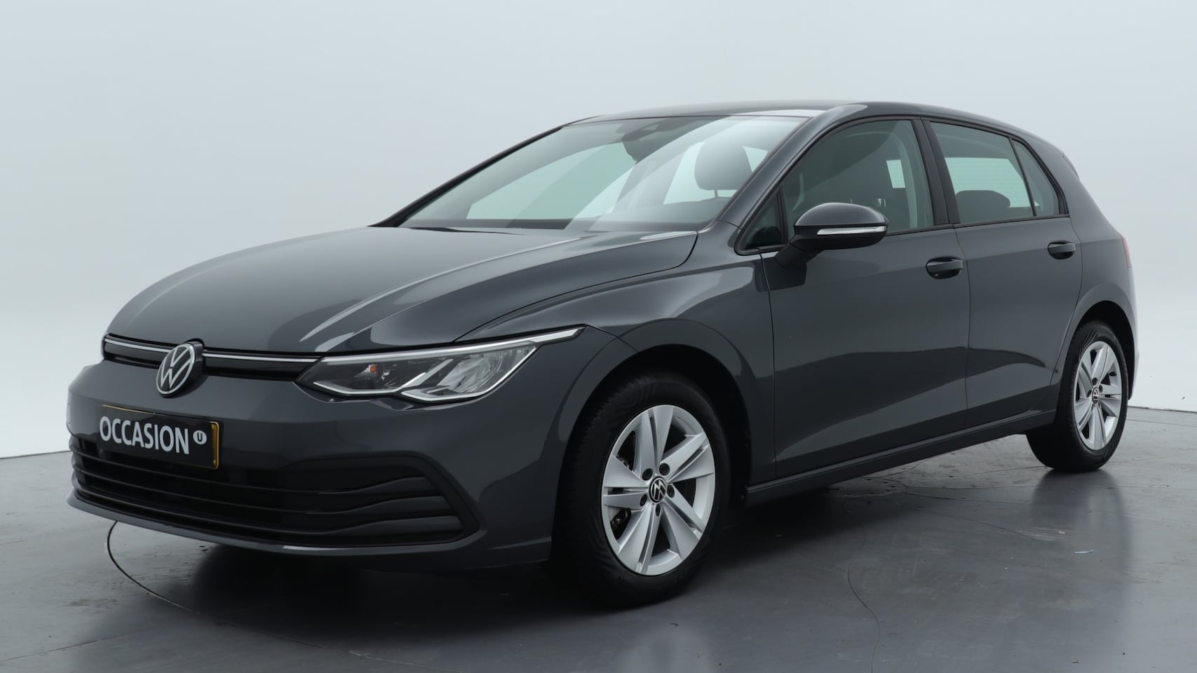 Volkswagen Golf - 1.0 eTSI 110pk DSG Life Navigatie Stoel verwarming - AutoWereld.nl
