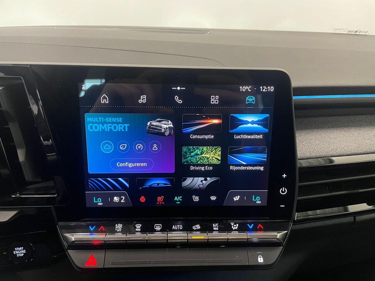 Renault Austral - 1.2 E-Tech Full Hybrid 200 Techno Aut. Airco ECC Navi Carplay PDC VA + Camera 19" LM Velge - AutoWereld.nl