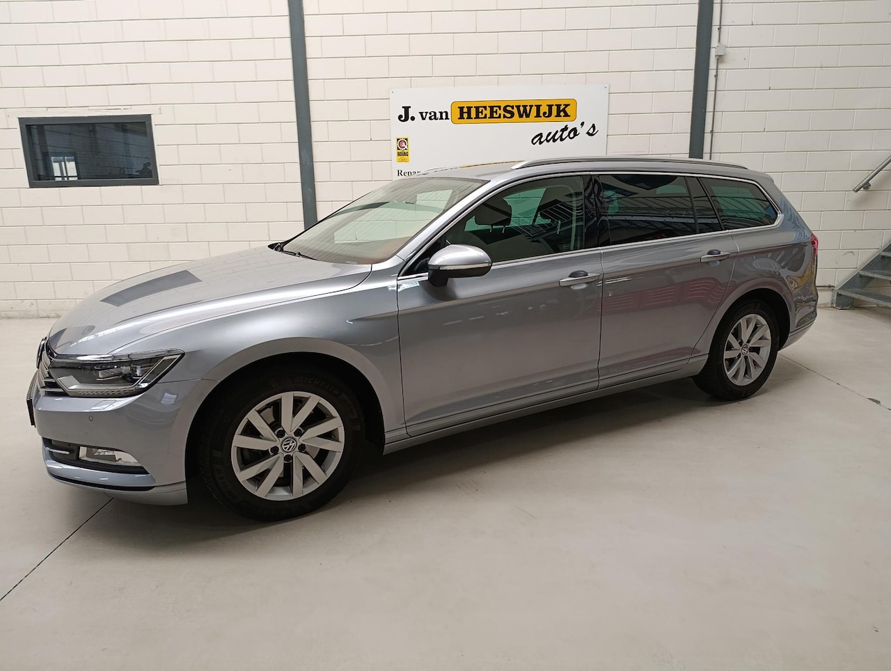 Volkswagen Passat Variant - 1.4 TSI Comfortline Business Pdc | Lmv | Navi | Automaat - AutoWereld.nl