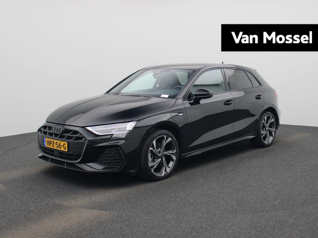 Audi A3 Sportback - 40 TFSI e S edition l Cruise control l Head-up display l Airco l Navigatie l Apple Carplay - AutoWereld.nl