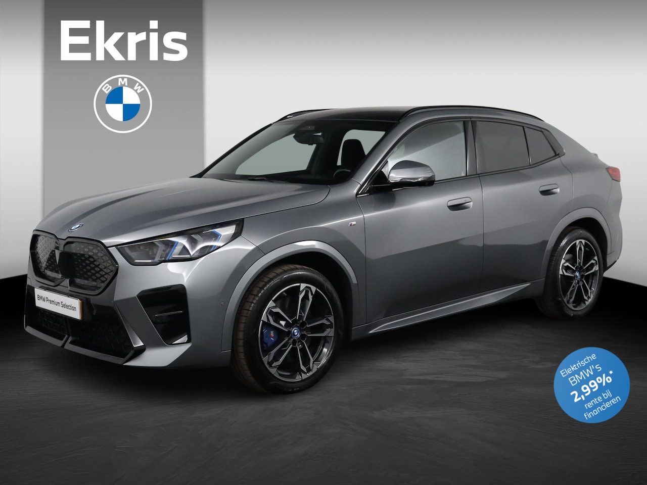 BMW iX2 - xDrive30 67 kWh |Trekhaak | Stuurwielrand verwarmd | Comfort Access | Head-Up Display | In - AutoWereld.nl