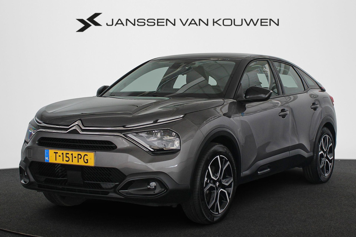 Citroën Ë-C4 - Feel Pack 50 kWh Navi Camera Clima Apple Carplay 18" - AutoWereld.nl