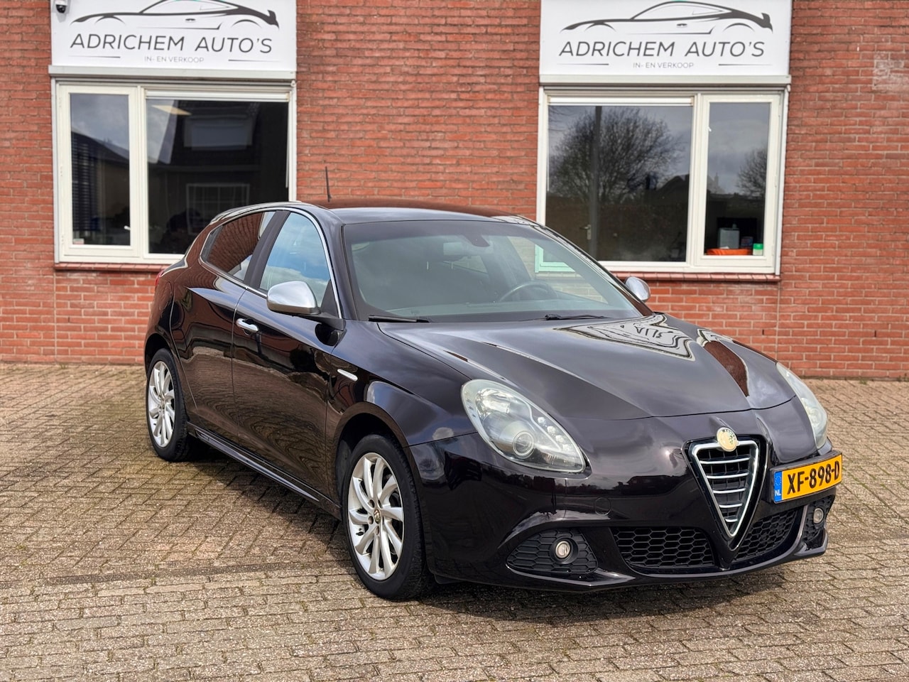 Alfa Romeo Giulietta - 1.4 T Distinctive Automaat - AutoWereld.nl