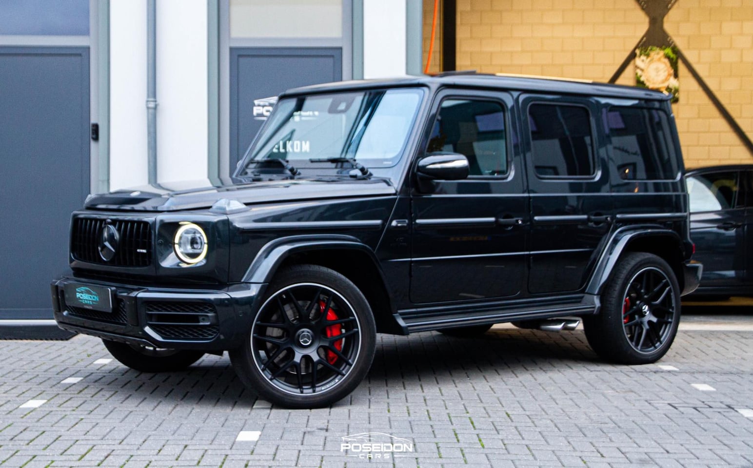 Mercedes-Benz G-klasse - 63 AMG | MANUFAKTUR | CARBON | EX BPM | NIGHTPAKKET | BURMESTER | SCHUIFDAK | BOMVOLL!! - AutoWereld.nl