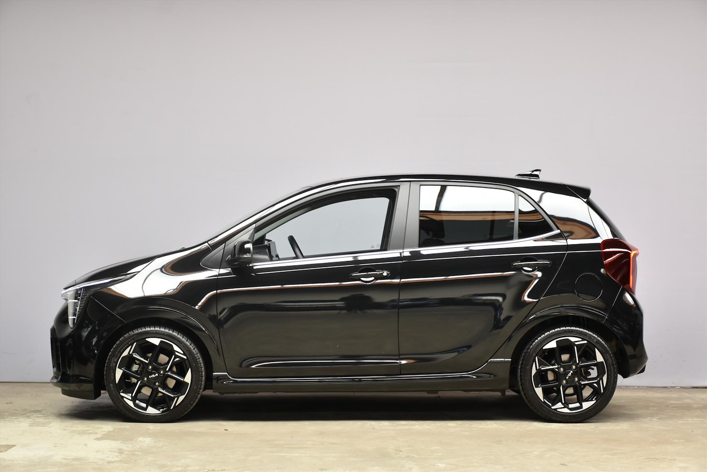 Kia Picanto - 1.0 DPi 63pk 4-zits AMT GT-Line - AutoWereld.nl