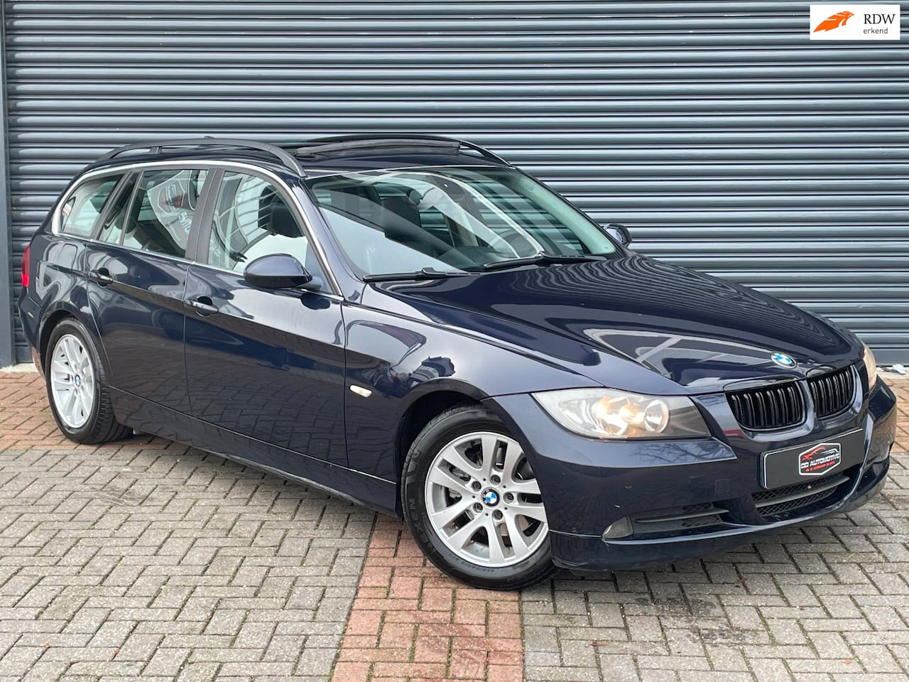 BMW 3-serie Touring - 325i Dynamic Executive Pano | Automaat | Navi | Leder | Pdc - AutoWereld.nl
