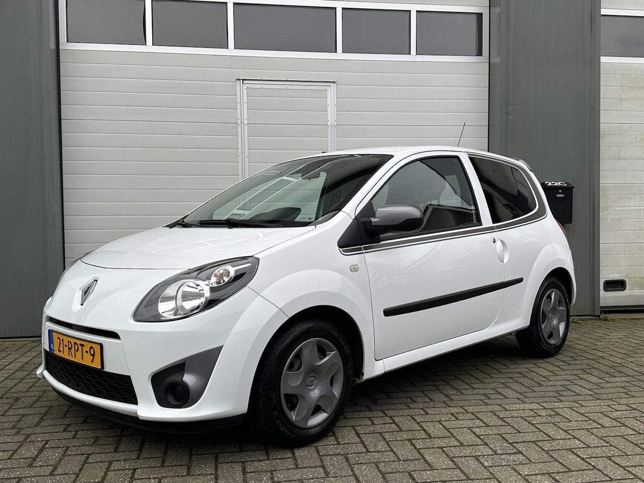 Renault Twingo - 1.2-16V Night & Day Airco|73000 km| - AutoWereld.nl