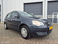 Volkswagen Polo - 1.4-16V Optive | Airco | Dealer o.h. | 2e ei