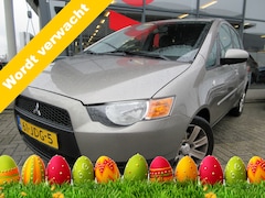 Mitsubishi Colt - 1.3 Invite AUTOMAAT | DEALER ONDERHOUDEN | TREKHAAK | CRUISE CONTROL |