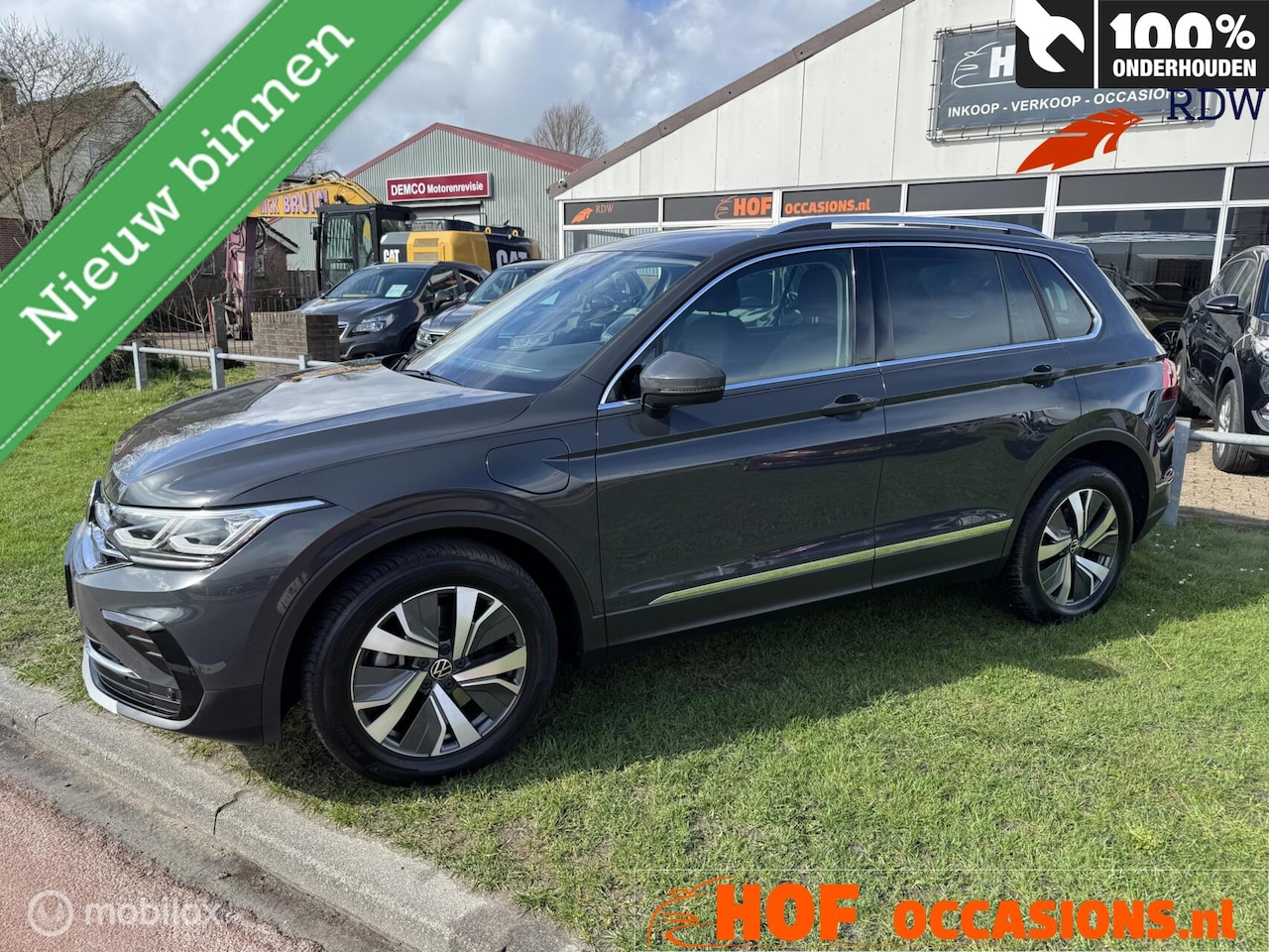 Volkswagen Tiguan - 1.4 TSI GTe eHybrid Elegance PHEV IQ LIGHT / TREKHAAK - AutoWereld.nl