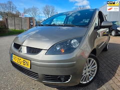 Mitsubishi Colt - 1.5 Sky