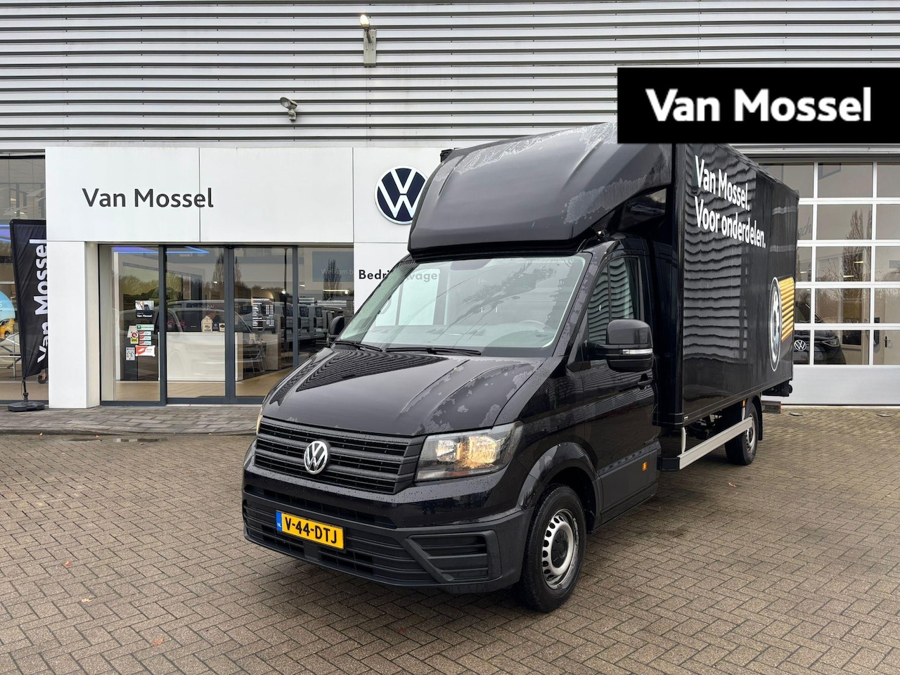 Volkswagen Crafter - 35 2.0 TDI L4 Trendline 177 PK | Automaat | Citybox | Laadklep 750 kg | Camera | Cruise Co - AutoWereld.nl