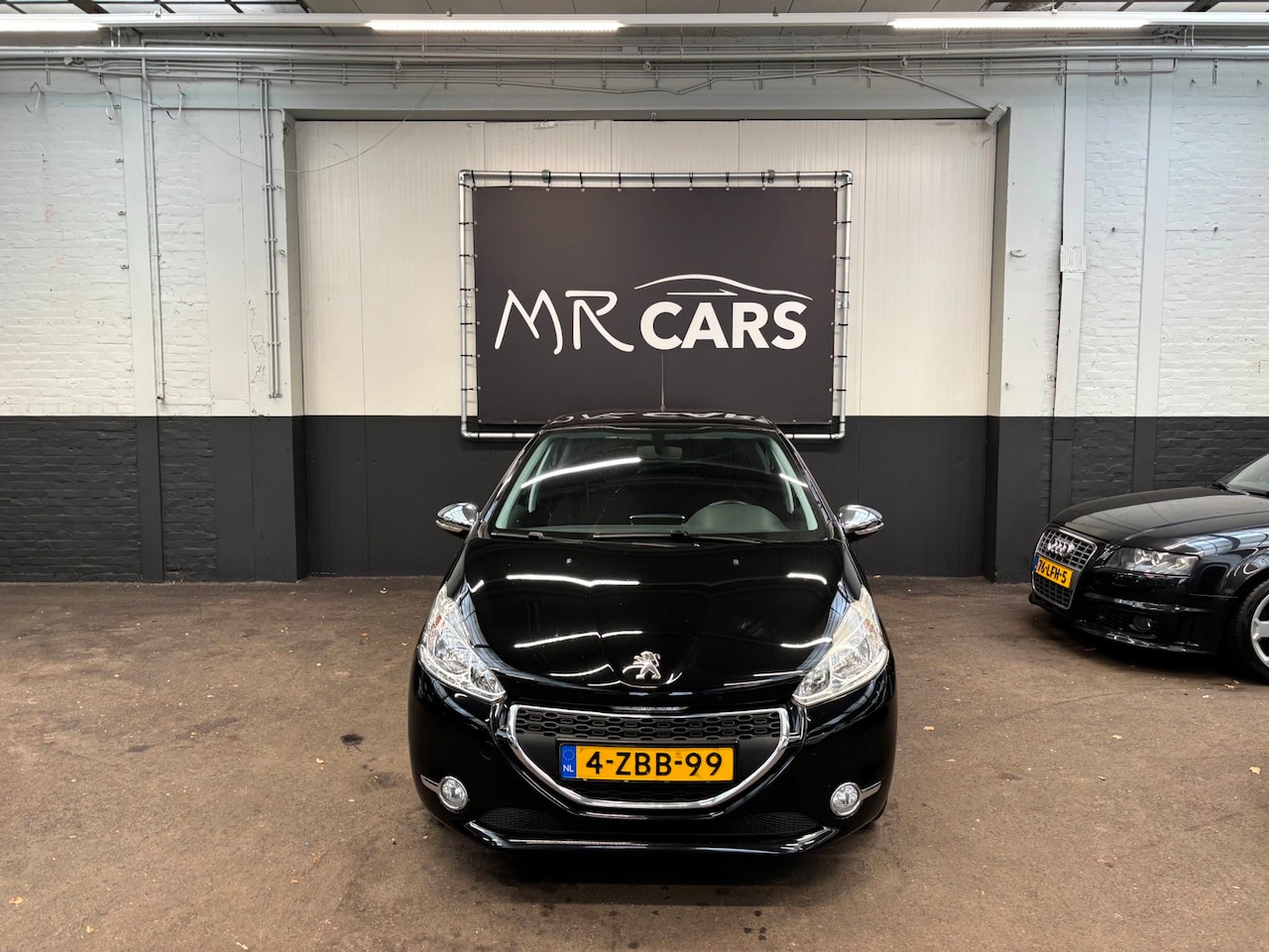 Peugeot 208 - 1.2 VTi Style Airco/Navi/Cruise Control - AutoWereld.nl