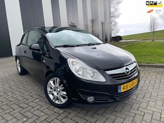 Opel Corsa - 1.4-16V Cosmo Cruise-Clima-Lmv-Pdc