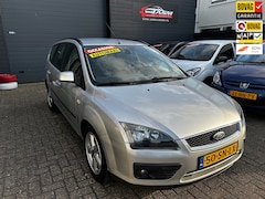 Ford Focus Wagon - 1.6-16V Futura