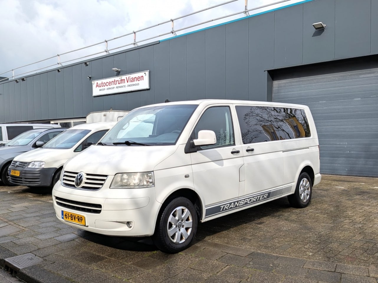 Volkswagen Transporter - 2.5 TDI L2 High.Dubbel Cabine 2x Schuifdeur - AutoWereld.nl