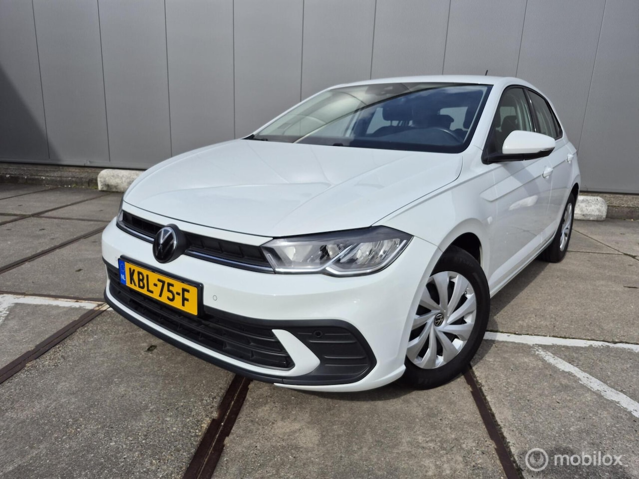 Volkswagen Polo - 1.0 TSI Polo Carplay / Navi / Cruise / PDC / LED - AutoWereld.nl