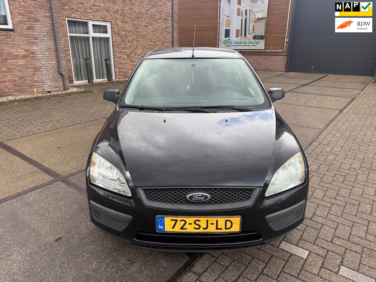 Ford Focus Wagon - 1.6-16V Champion 1.6-16V Champion - AutoWereld.nl