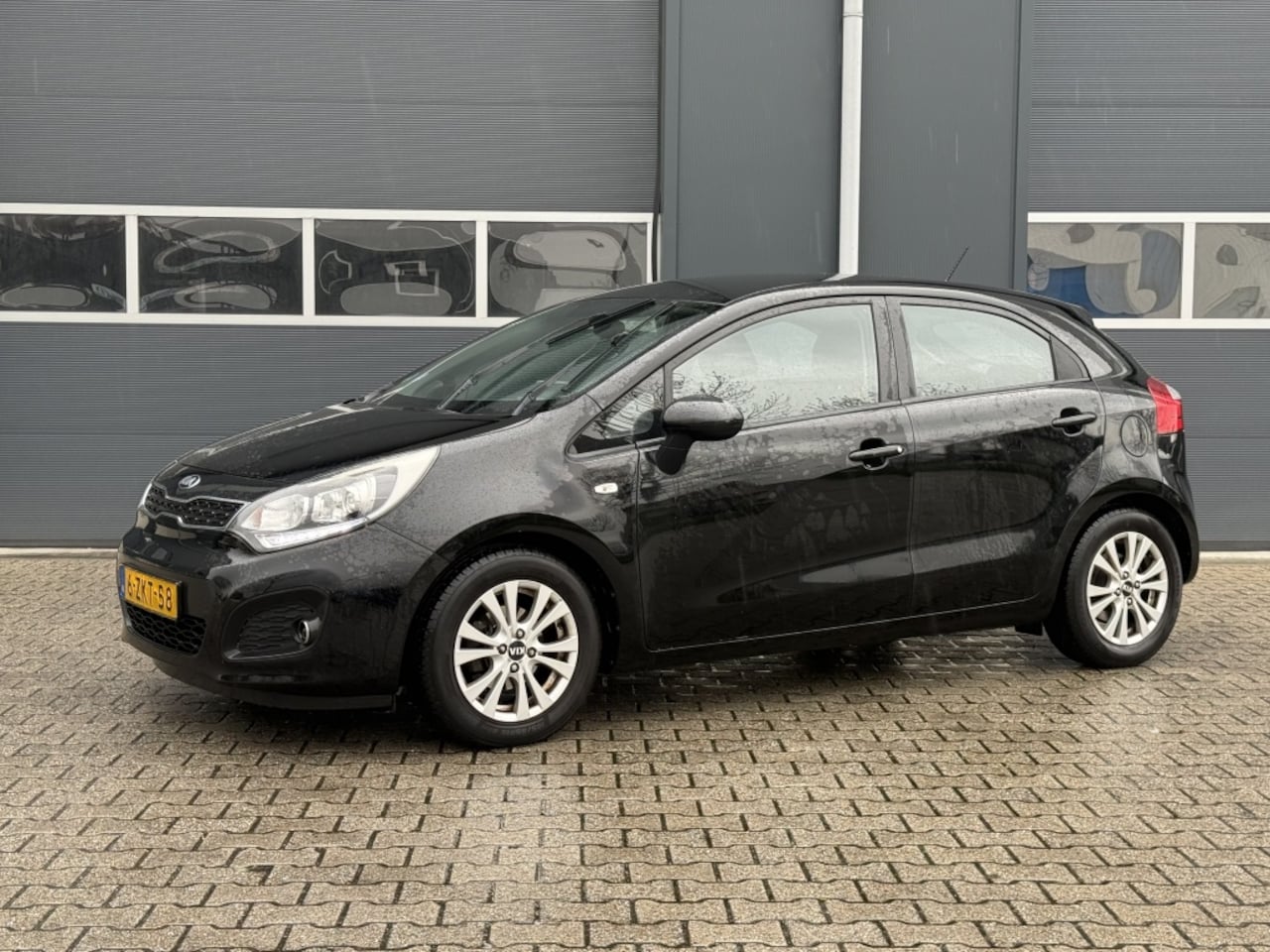 Kia Rio - 1.2 CVVT BusinessL. - AutoWereld.nl