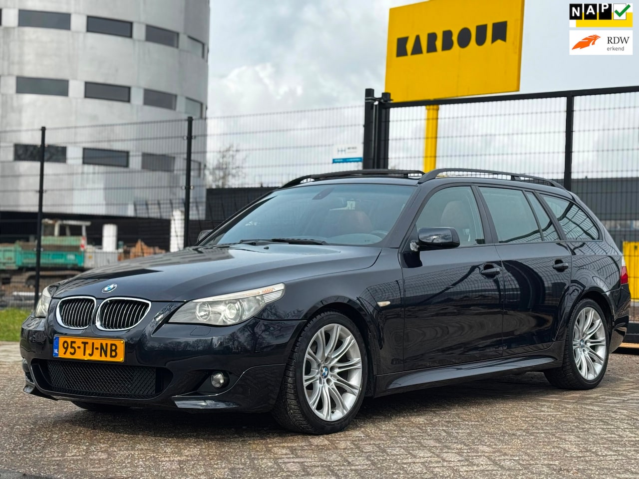 BMW 5-serie Touring - 530d Executive|YOUNGTIMER|ORIGINEEL NL|LAGE KM MET NAP| - AutoWereld.nl