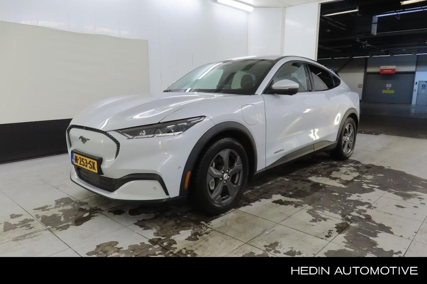 Ford Mustang Mach-E - RWD 75 kWh - AutoWereld.nl