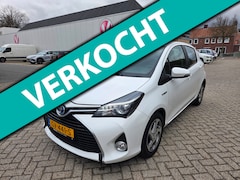 Toyota Yaris - 1.5 Hybrid Lease | Navigatie | LM velgen | Mistlampen voor | Org.NL