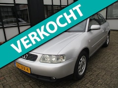 Audi A3 - 1.6 Attraction