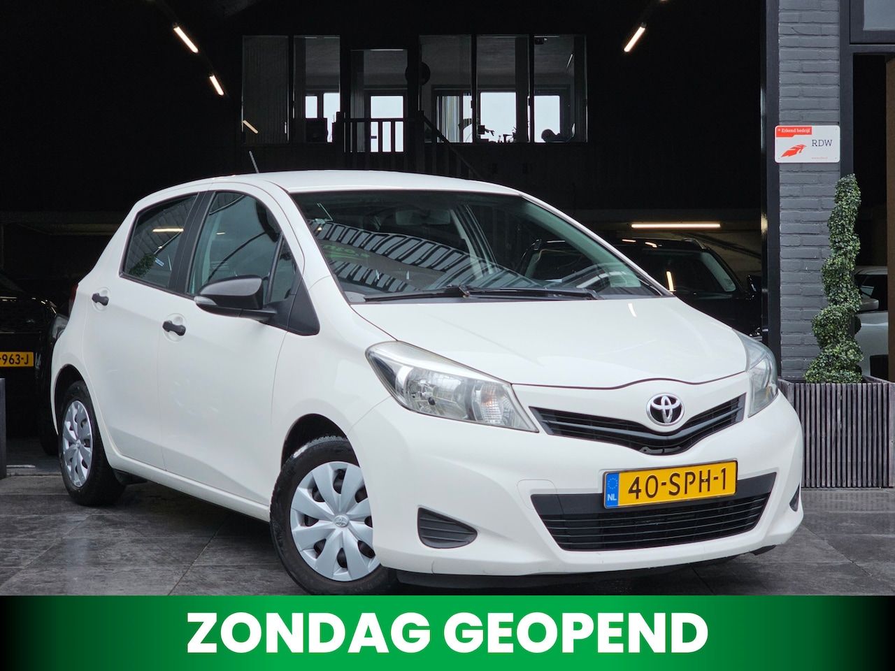 Toyota Yaris - 1.0 VVT-i|Airco|El.Ramen|2e eig|NW Koppeling - AutoWereld.nl