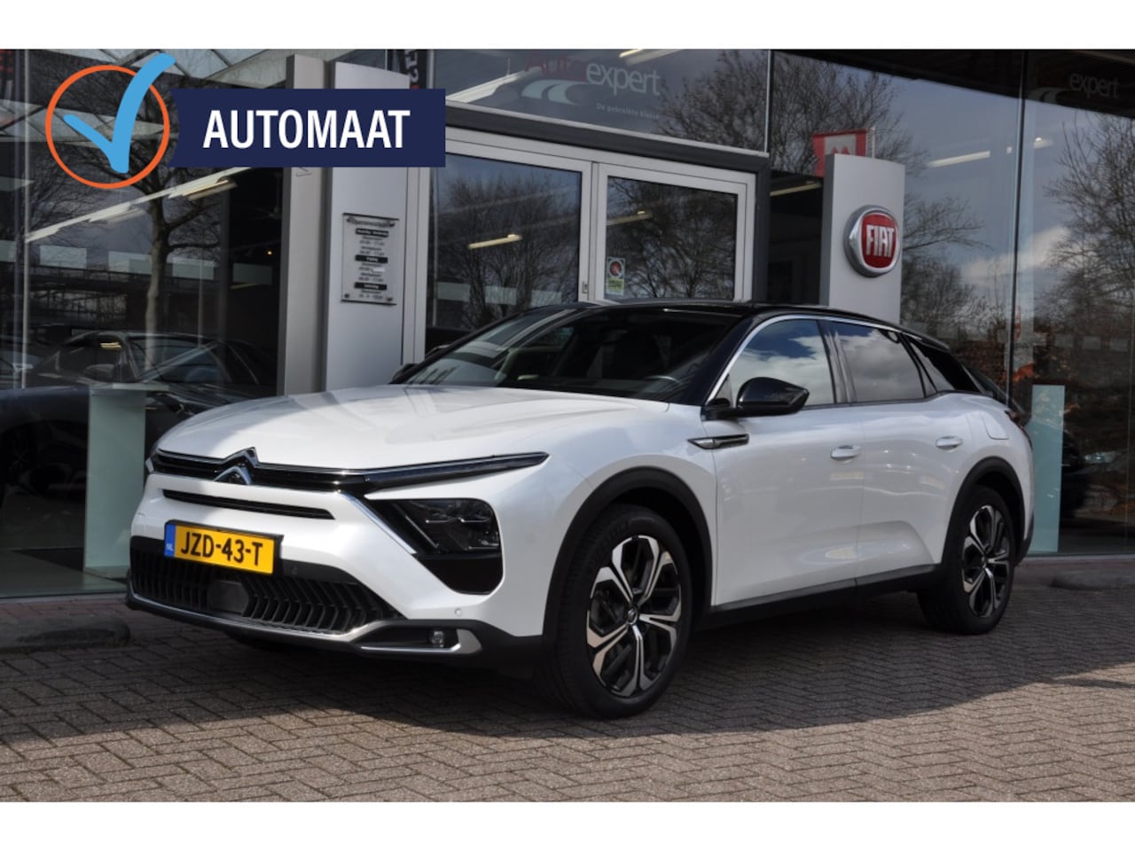 Citroën C5 X - 1.6 Pl.Hyb. 225 Shine Head Up - AutoWereld.nl